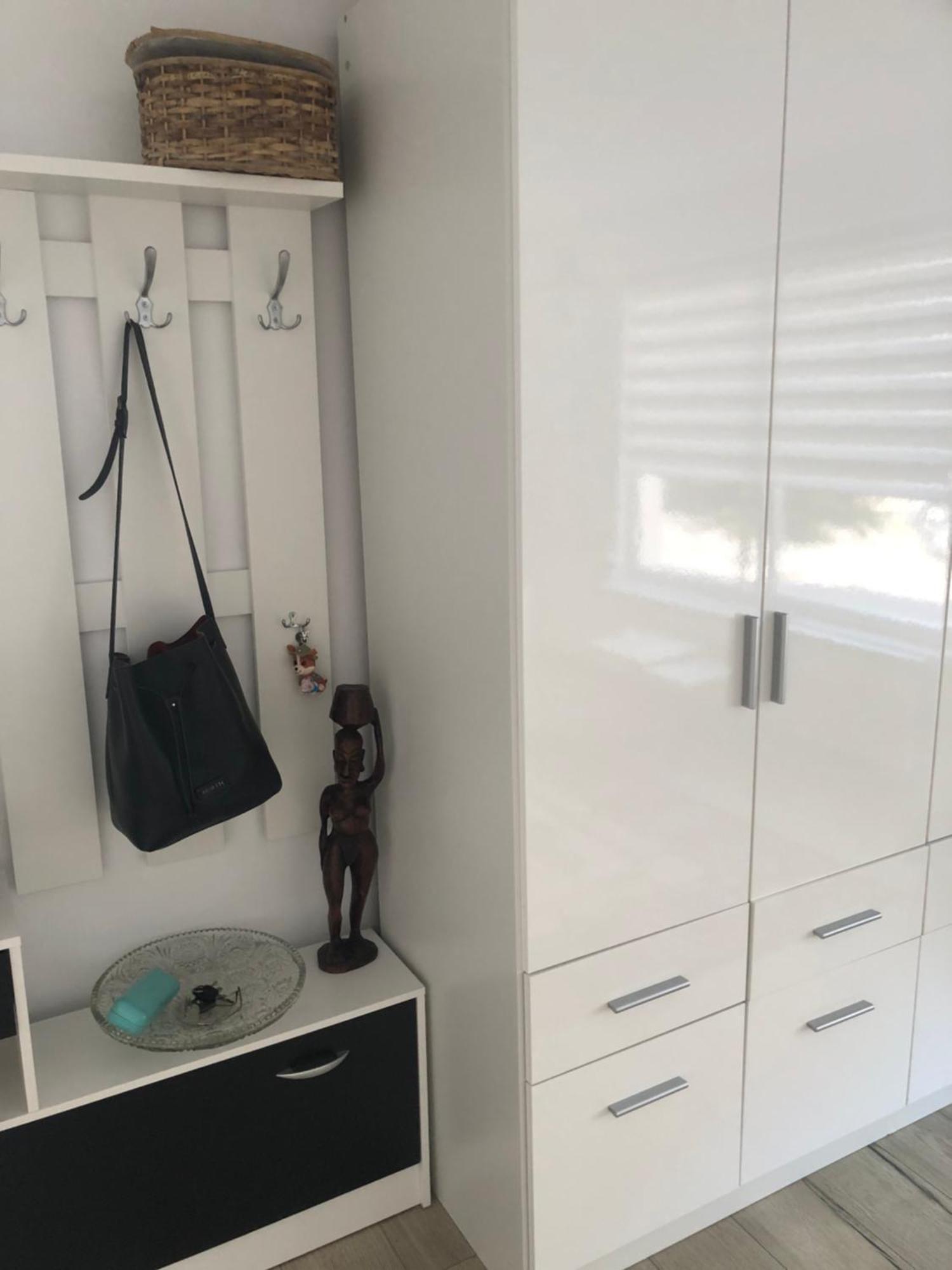 Studio Faleza Nord-banu Mihalcea Constanta